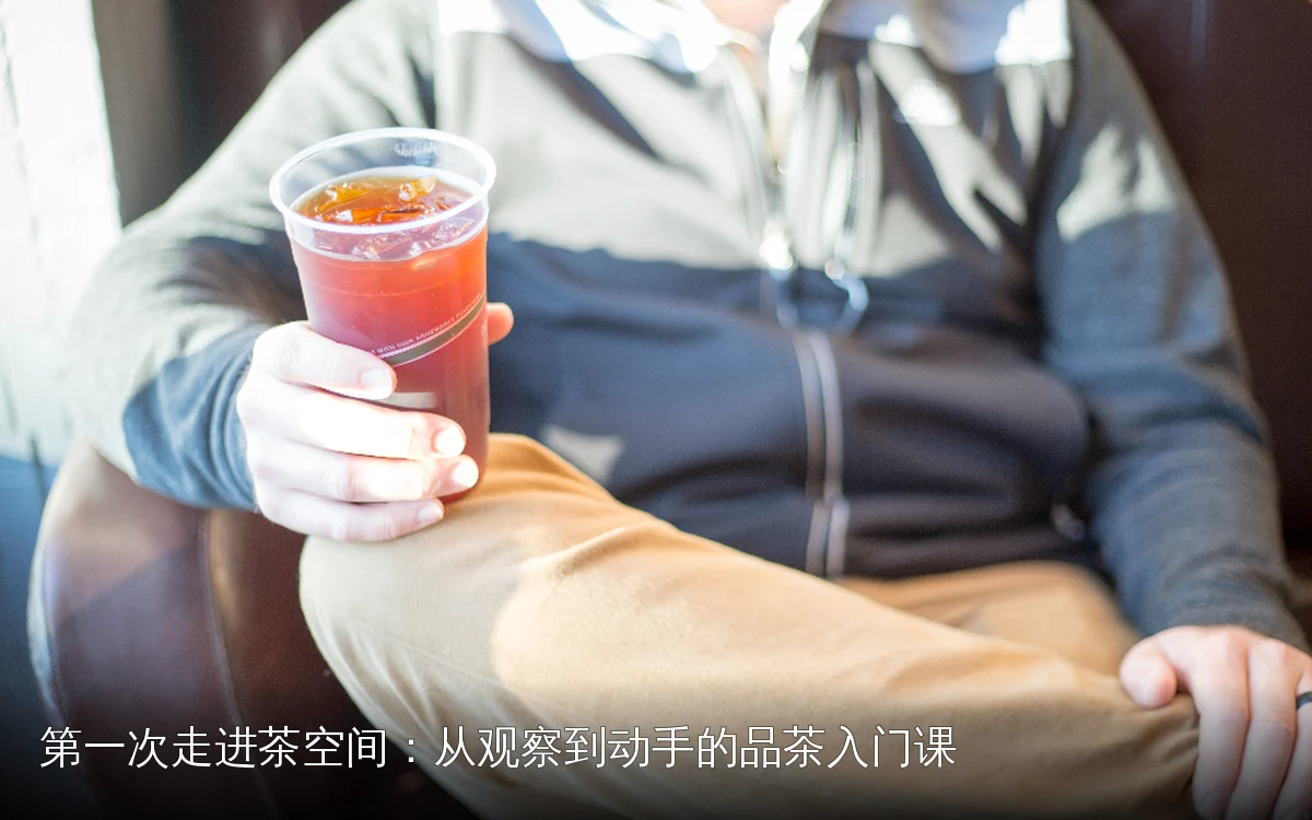 主题场景配图，仅作示意